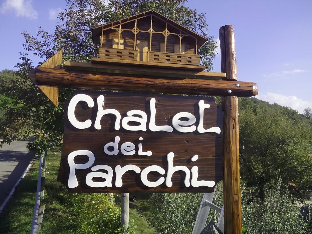 Chalet Dei Parchi Panzió Saracinesco Kültér fotó