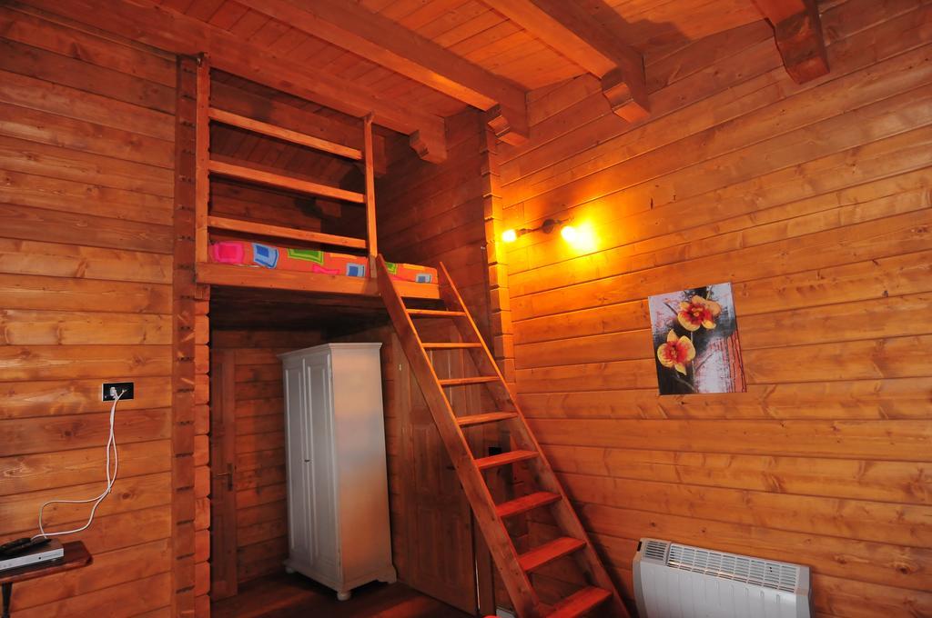 Chalet Dei Parchi Panzió Saracinesco Szoba fotó